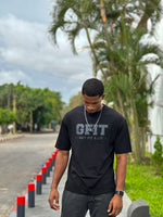 Charger l'image dans la visionneuse de galerie, UrbanEase Oversize Tee Noir