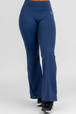 Charger l&#39;image dans la visionneuse de galerie, Legging Flare Bleu
